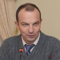 Чиновники-корупціонери мають понести відповідальність  перед законом