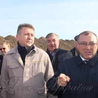 Сто тисяч тонн цукру. І це тільки з одного заводу!