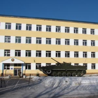 Із наметів  переселилися у казарми