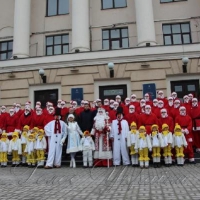 35 Дідів Морозів відвідали запорізьких дітей з обмеженими можливостями