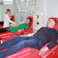 <<Стань донором для поранених бійців>>!..