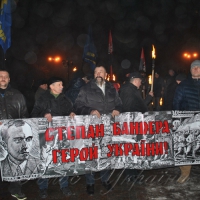 У Кропивницькому вшанували Степана Бандеру