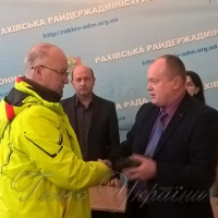 Гірські рятувальники отримали тепловізор і зимове спецвзуття