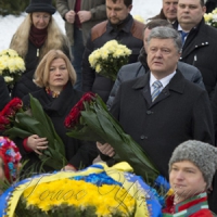 У боротьбі за соборність і незалежність нехай надихають нас приклади героїв
