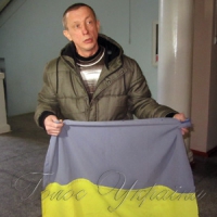 За врятований прапор «кіборгу» дали три роки тюрми