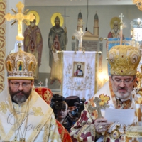 Перепоховання <<народного єпископа>> стало маніфестом єднання церков
