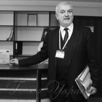 Громада об’єдналася, або Хто відвертається, проїжджаючи центром