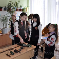 Змагаючись у кмітливості, вивчали правила безпеки