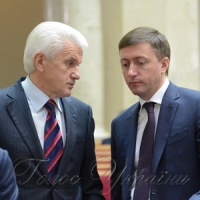 Кому не треба платити податок на спадщину? 