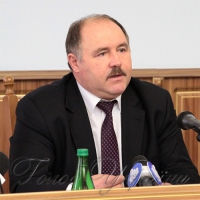 Депутати та чиновники  стали на бік людей