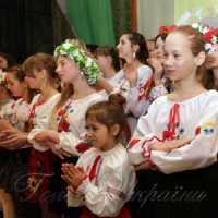 Станиця Луганська — з Кобзарем у серці