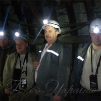 Вводять нові лави, а могли б звести і нову шахту…