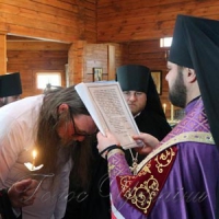 Священик зі Швеції став ченцем монастиря на Повстанських Могилах