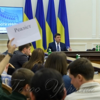 Прем’єр пропонує скасувати оподаткування пенсій
