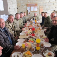 Гостинці відвезли керівники області