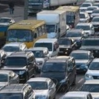 Обережно: перехрестя  з круговим рухом