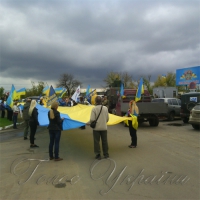 Жінки намагаються <<зшити>> Луганщину