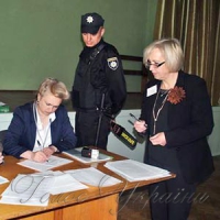 З телефоном на іспит не потрапиш