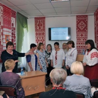Естонці  презентують писанки