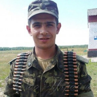 Клечанням встеляли останній шлях героїв