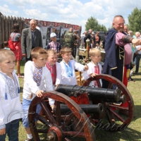 На <<Козацьких могилах>> пролунала проповідь про очікуваний мир в Україні