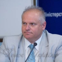 Вступна кампанія перетнула свій екватор