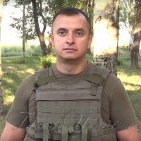 На Донбасі — бойові будні, під Києвом — репетиція військового параду
