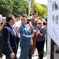 Через бюрократичні  порушення роботи відкладаються