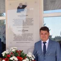 Легендарному  благодійнику встановили  пам’ятну дошку