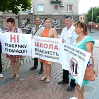 Метаморфози і нонсенси сільської освіти За якими партами їм сидітиметься?
