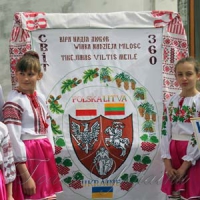Віра, надія і любов перекладу не потребують