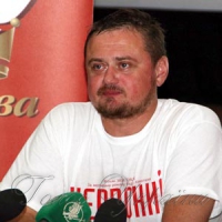 Червоний, який не сумнівається