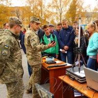 У Житомирському...