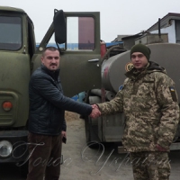 Власний автопарк передав до зони бойових дій