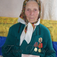 Пенсіонерка-волонтерка