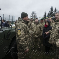 Армія поповнилась сорока хаммерами
