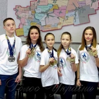 П’ятнадцять...