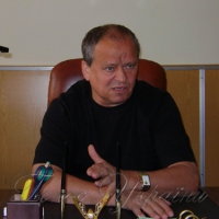 «Голос України» читатимуть у госпіталях