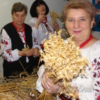 Бліндажі прикрасять символом свята