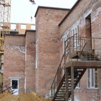 Заклади будують за гроші інвесторів і місцевих бюджетів