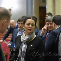 Сьому сесію закрито