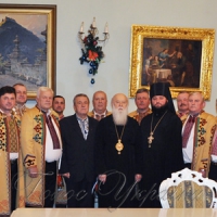 Піснеспіви для Патріарха привезли з Карпат
