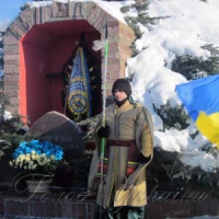 На Аскольдовій могилі поховали їх…