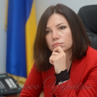 Які питання громадяни намагаються вирішити в парламенті