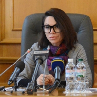 Повернути довіру до слова