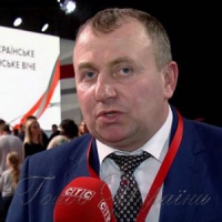 Лелека — дитину, а громада — 20 тисяч