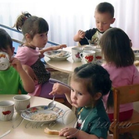 Садочки переводять  «на свої хліба»