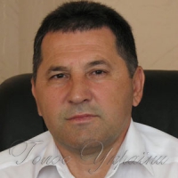 ...І реконструював школу в рідному селі Лісополі