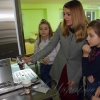 Експеримент:  молоко учням — щодня