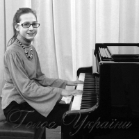Юна піаністка з Корсуня